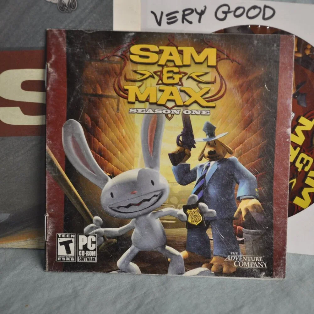 Sam & Max Season One (book & game only, no box) poster 2007 PC CD-Rom
